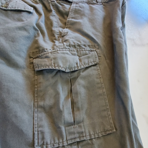 Croft & Barrow Cargo Pants size 42 x 30 - Picture 9 of 16